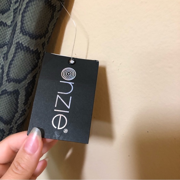 Onzie high rise legging olive cobra snake skin print - Picture 8 of 10